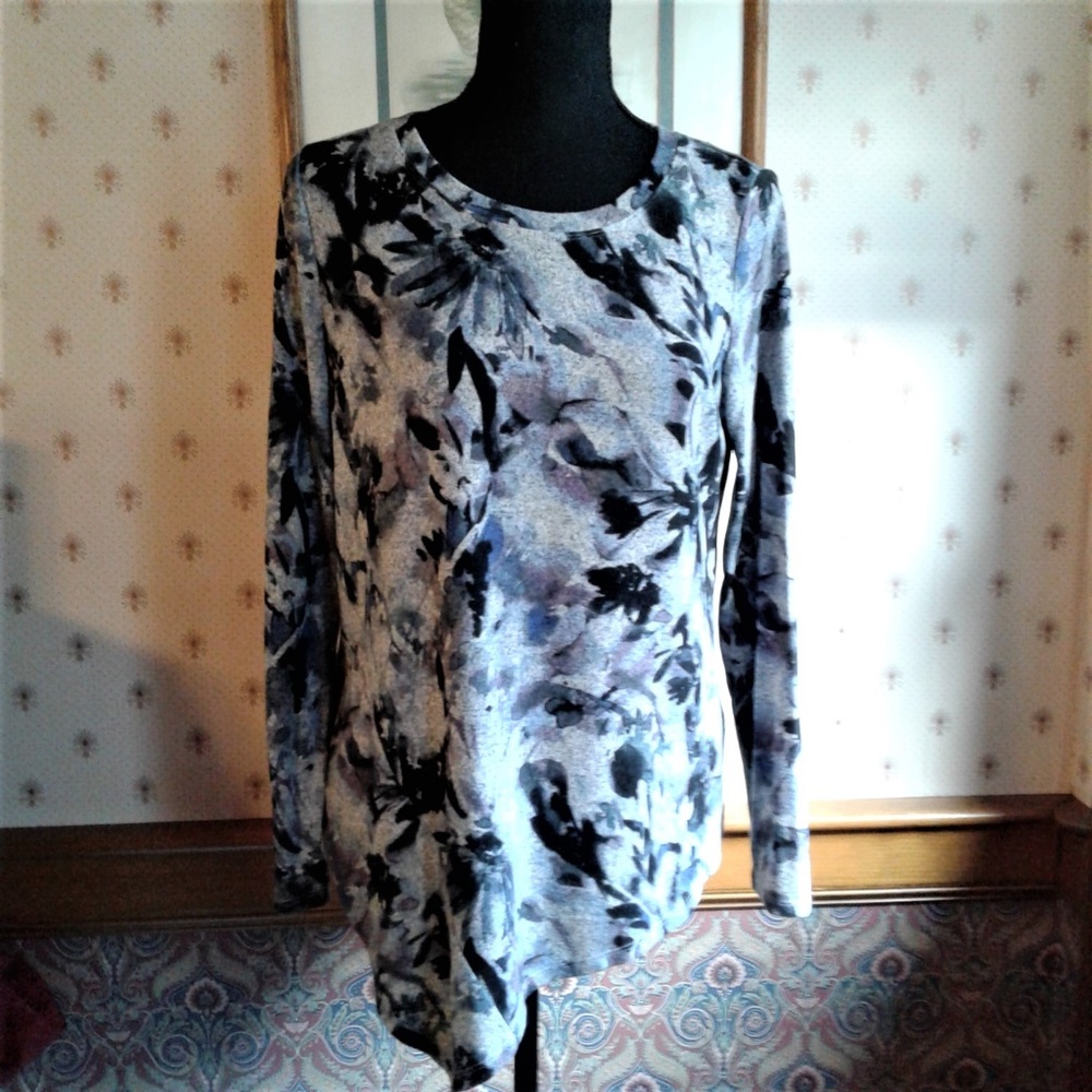 Simply Vera long sleeve top